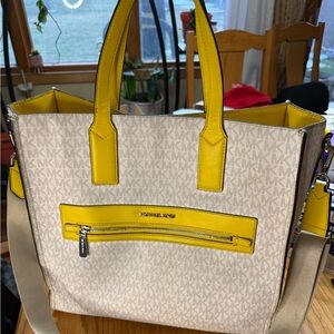 Michael Kors Signature Tote w/ Crossbody Strap –White/Gray MK Logo + Yellow Trim
